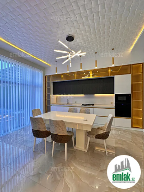 Satılır 6 otaqlı mənzil 300 m²