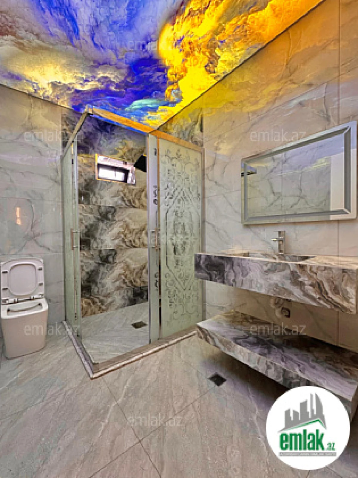 Satılır 6 otaqlı mənzil 300 m²