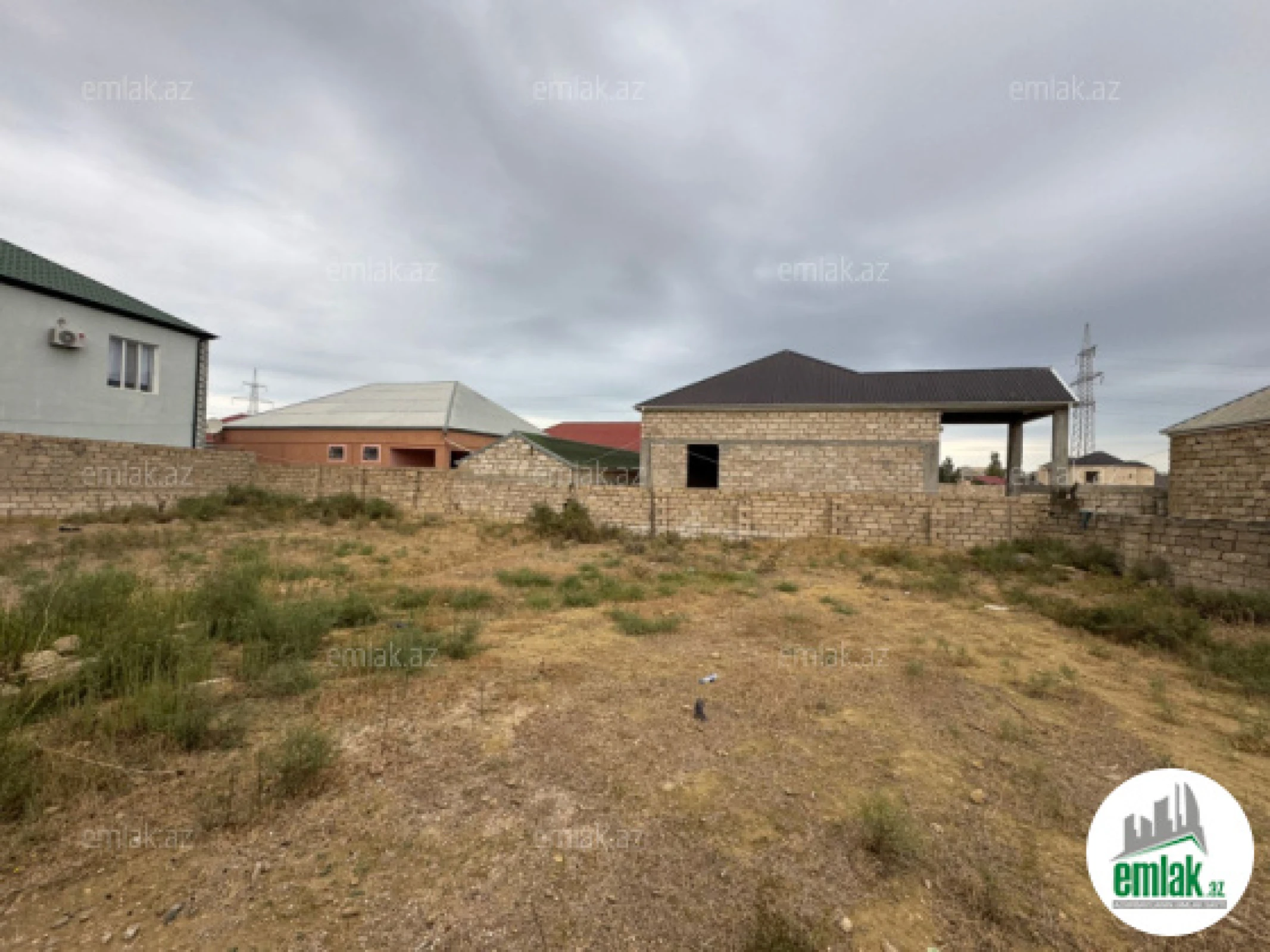 Satılır torpaq sahəsi 12 m²