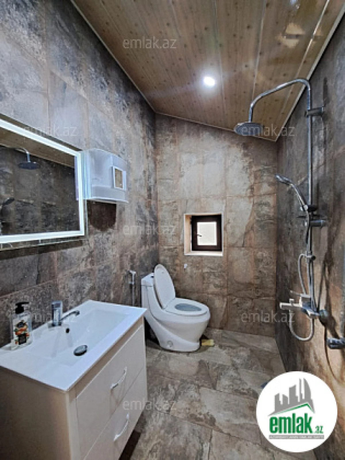 Satılır torpaq sahəsi 20 m²