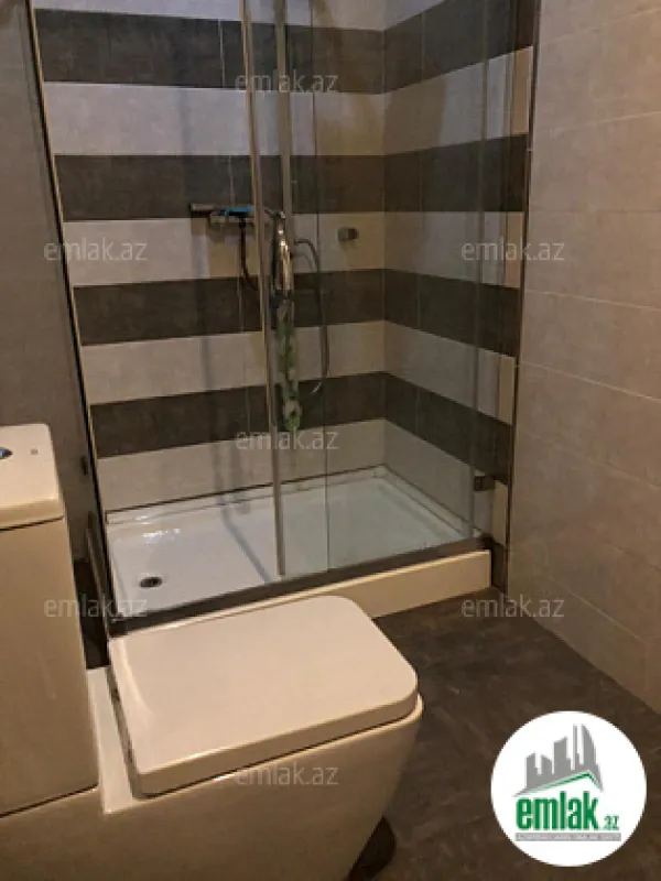 Satılır 6 otaqlı yeni tikili 435.5 m²