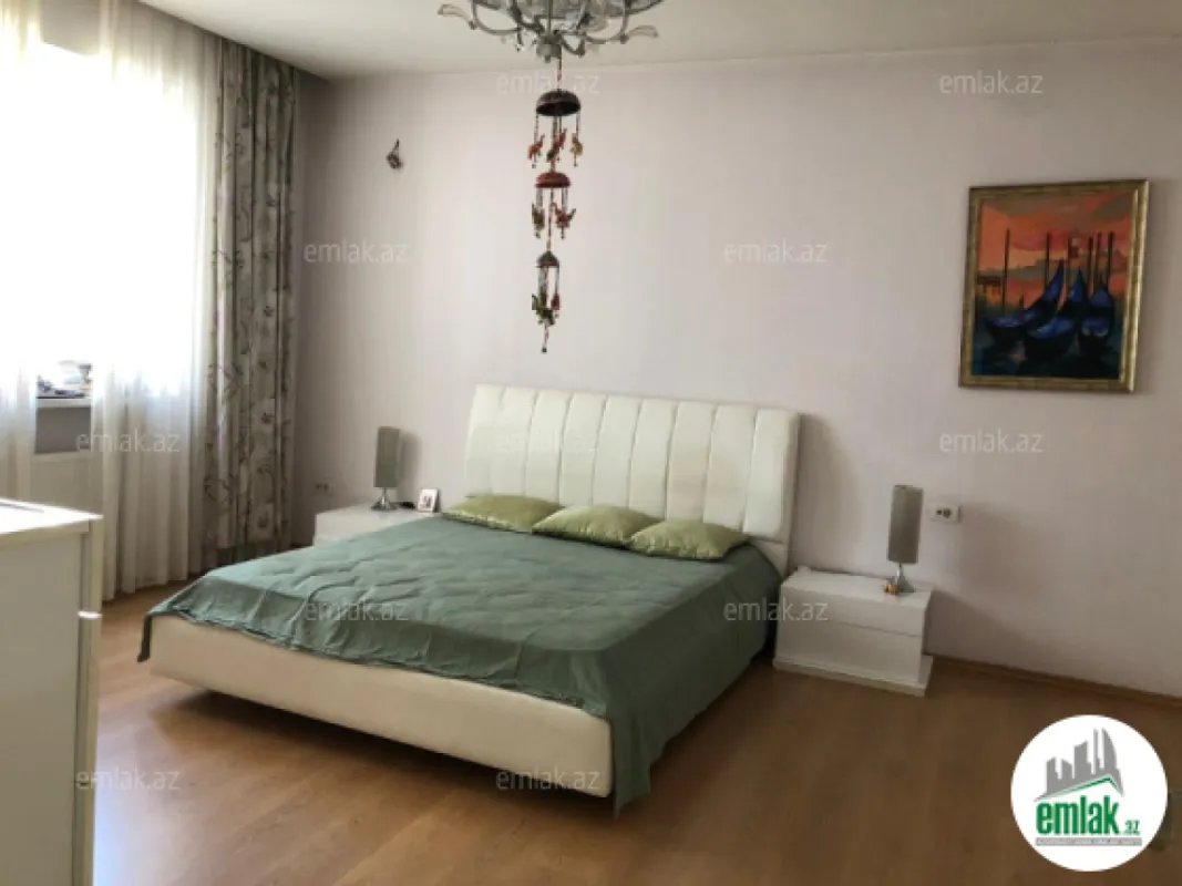 Satılır 6 otaqlı yeni tikili 435.5 m²