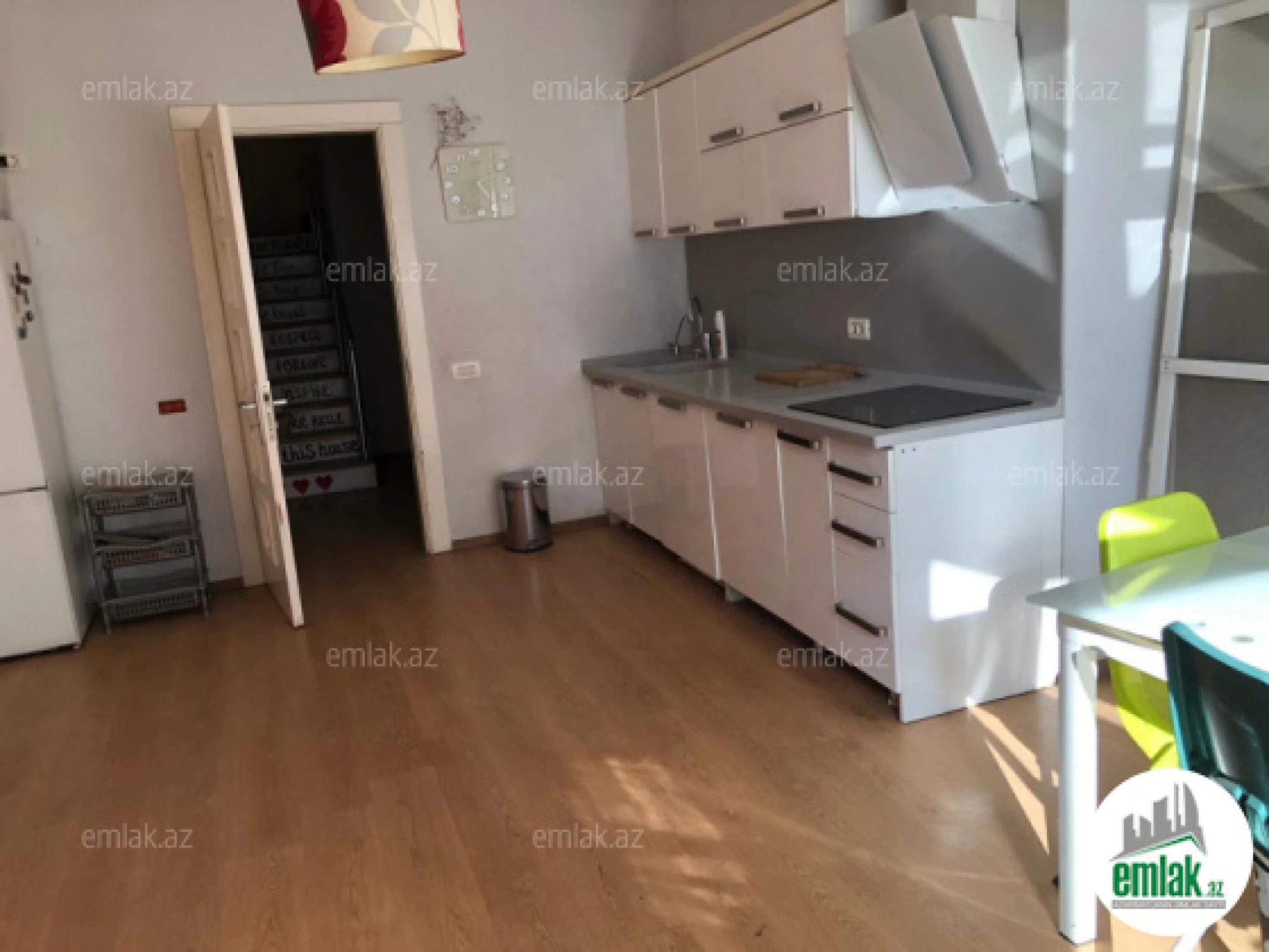 Satılır 6 otaqlı yeni tikili 435.5 m²