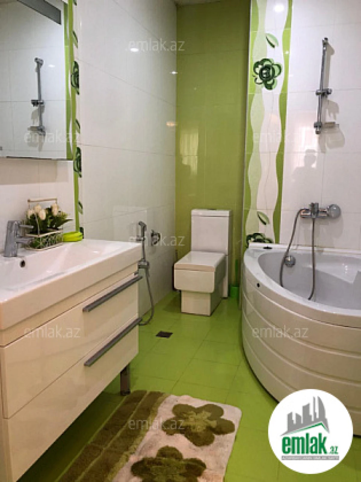 Satılır 6 otaqlı yeni tikili 435.5 m²