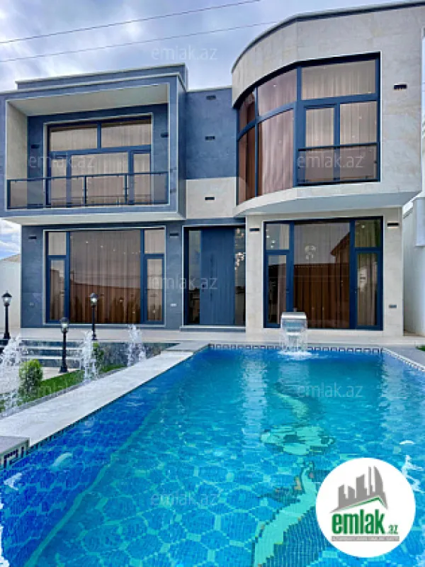 Satılır 4 otaqlı mənzil 220 m²