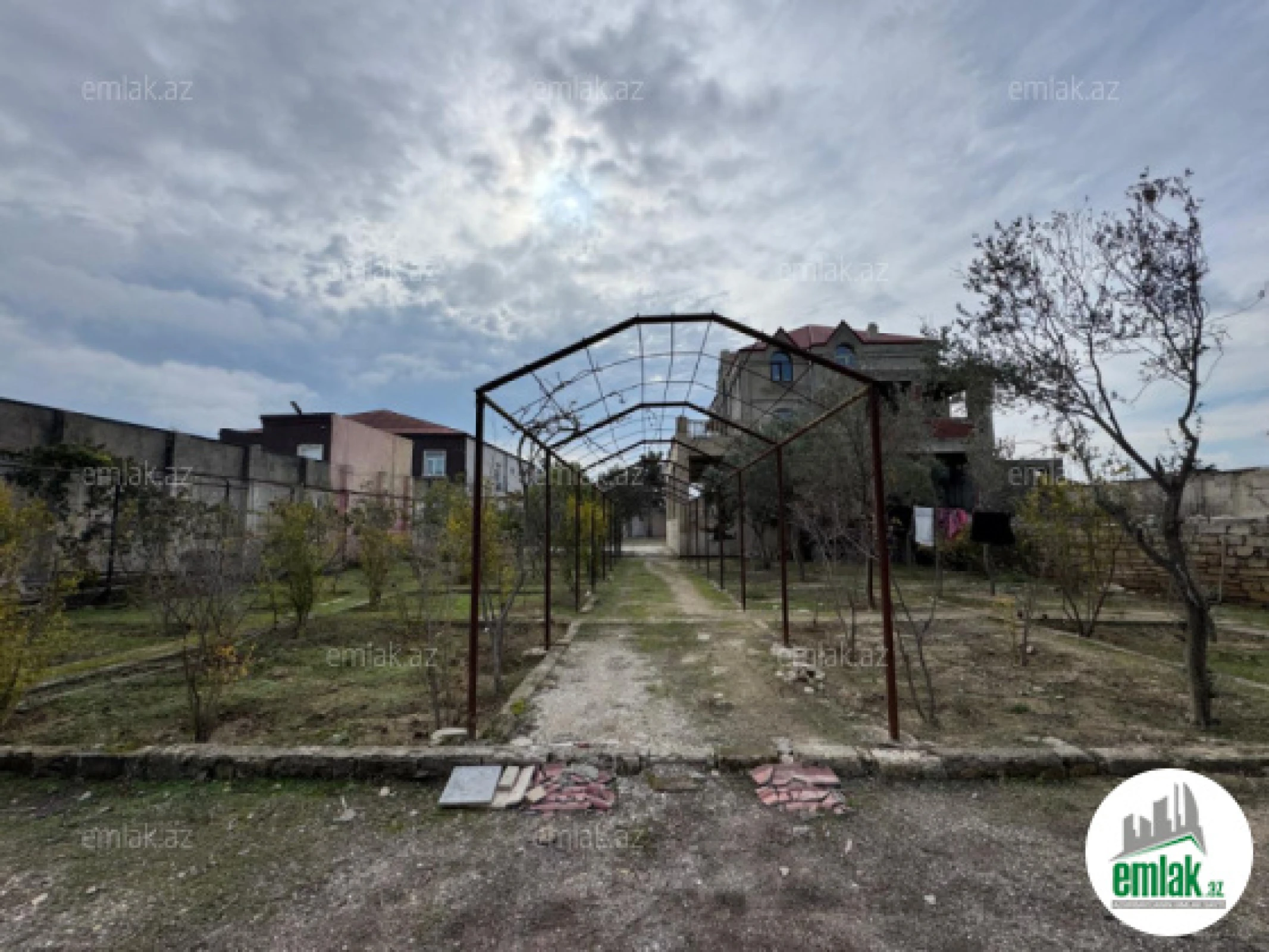 Satılır torpaq sahəsi 20 m²