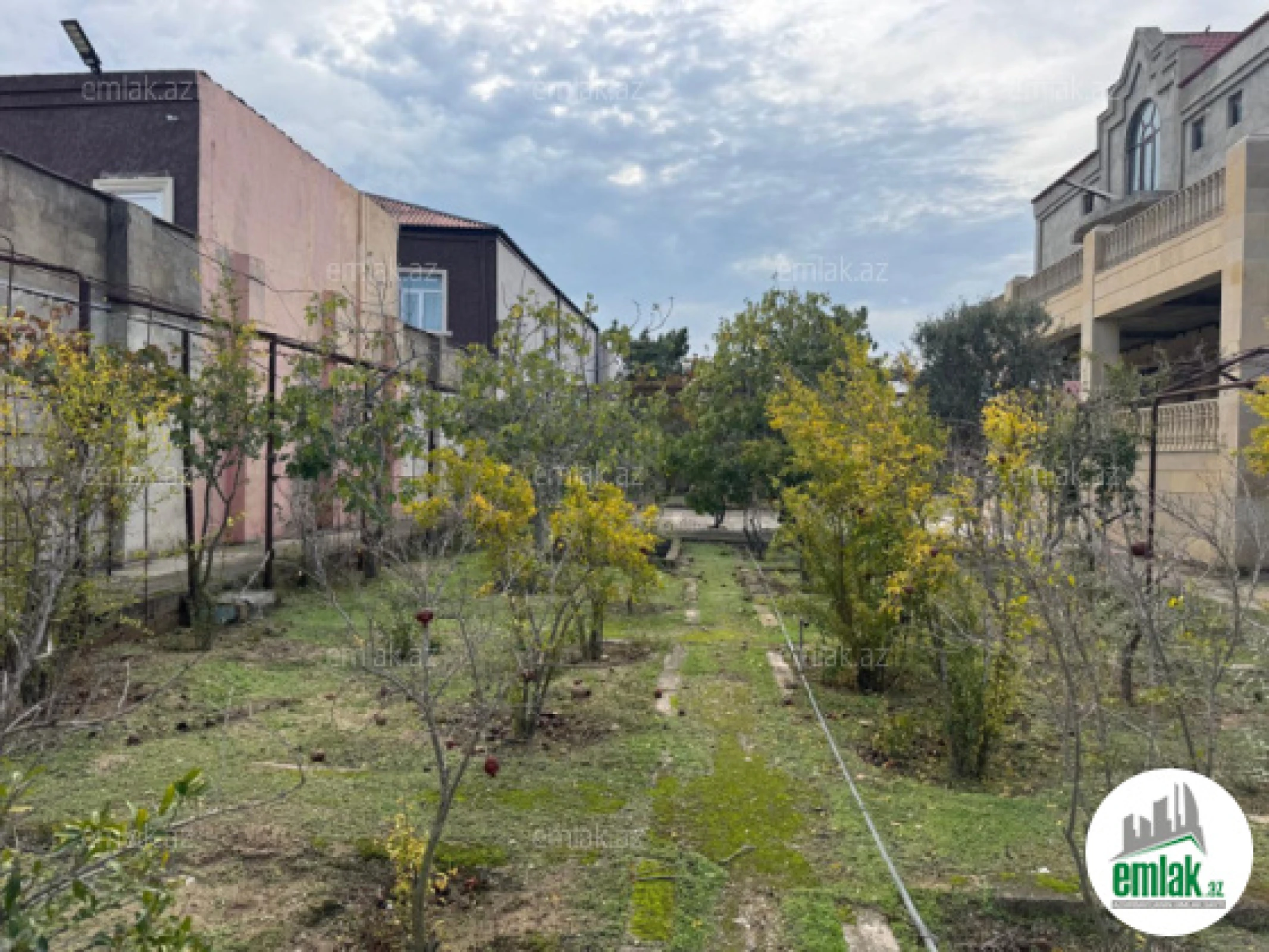 Satılır torpaq sahəsi 20 m²