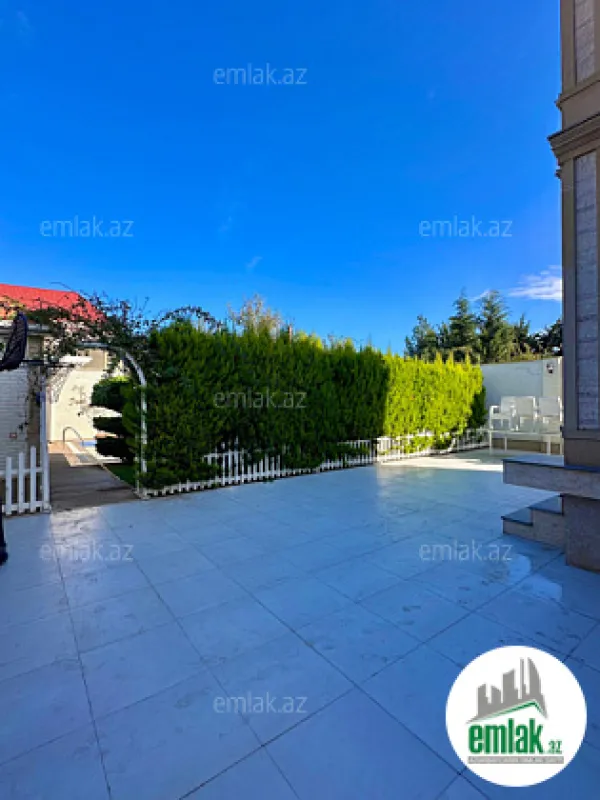 Satılır 6 otaqlı mənzil 250 m²