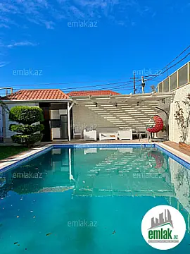 Satılır 6 otaqlı mənzil 250 m²