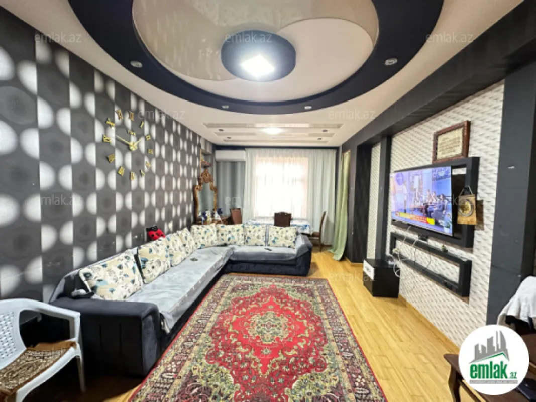 Satılır 4 otaqlı yeni tikili 120 m²