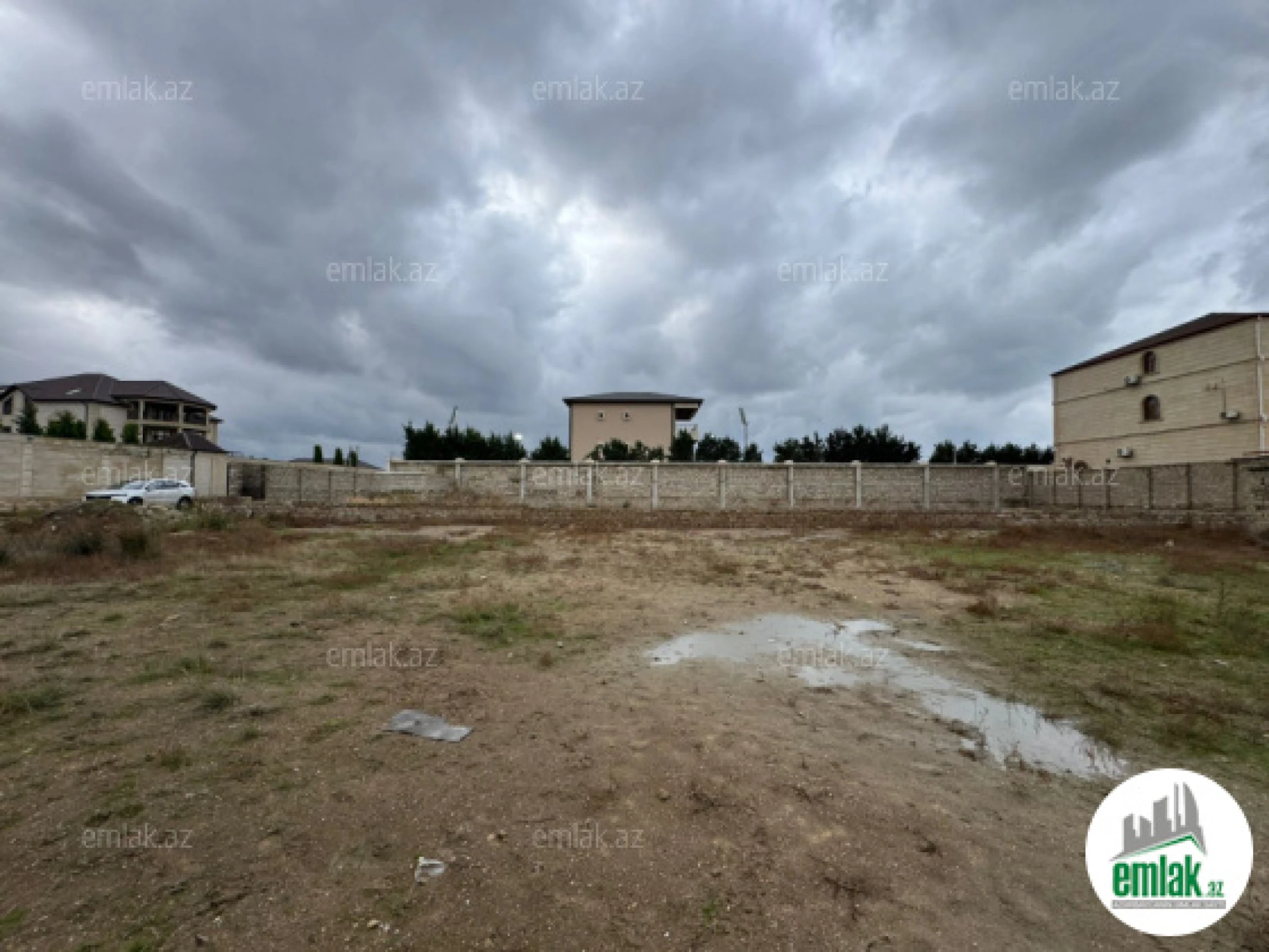 Satılır torpaq sahəsi 12 m²