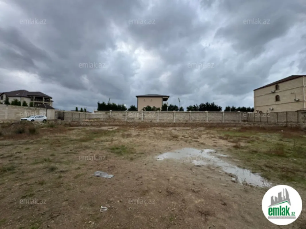 Satılır torpaq sahəsi 12 m²