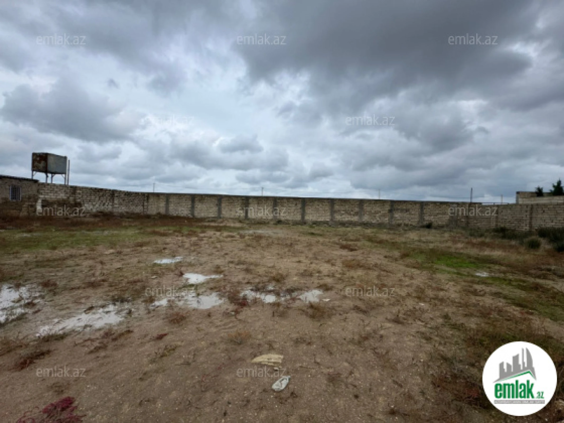 Satılır torpaq sahəsi 12 m²