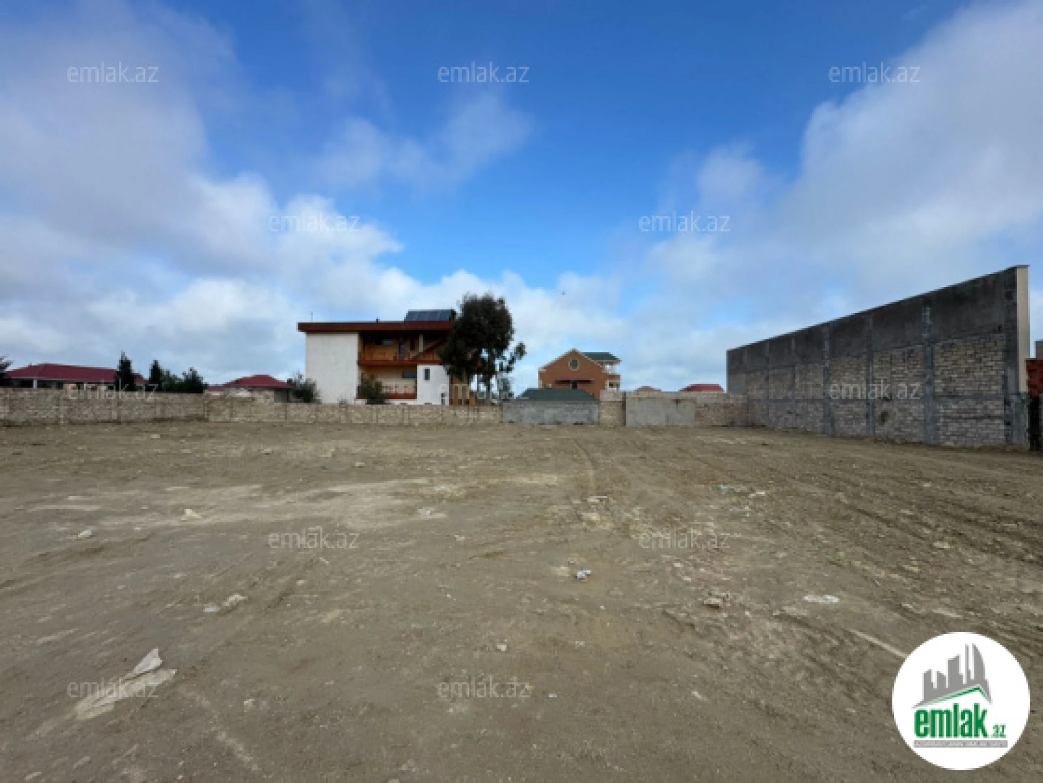 Satılır torpaq sahəsi 12 m²