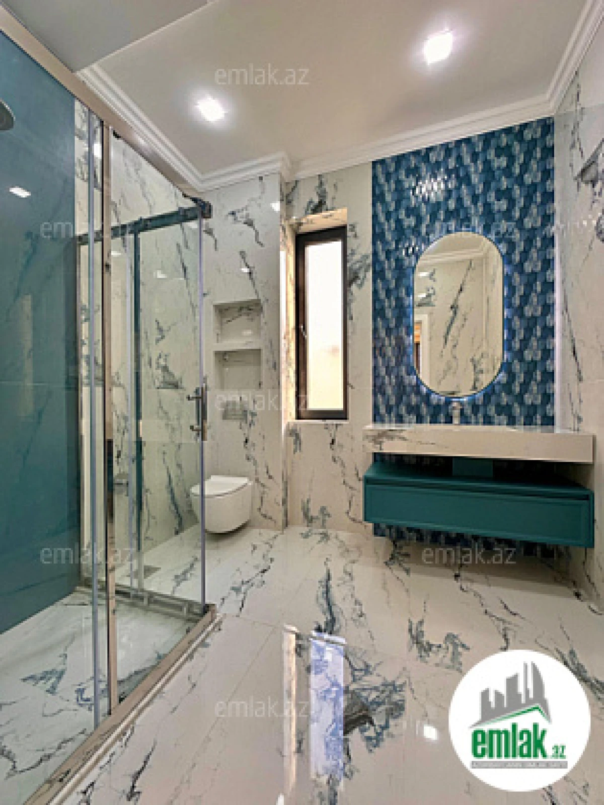 Satılır 6 otaqlı mənzil 460 m²