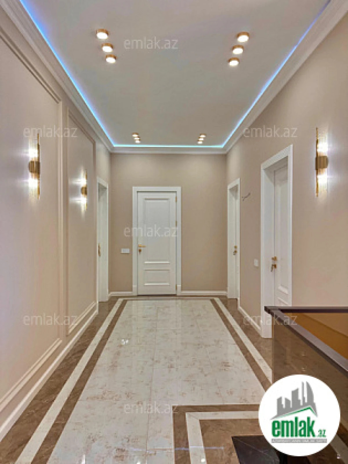 Satılır 6 otaqlı mənzil 460 m²