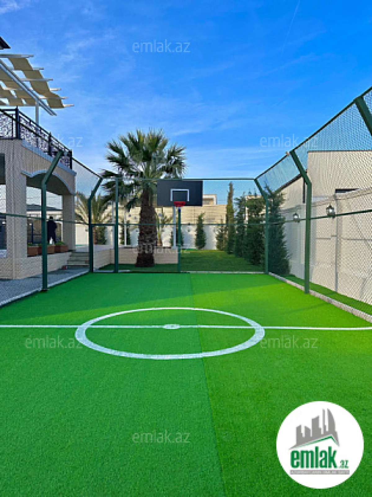 Satılır 6 otaqlı mənzil 460 m²