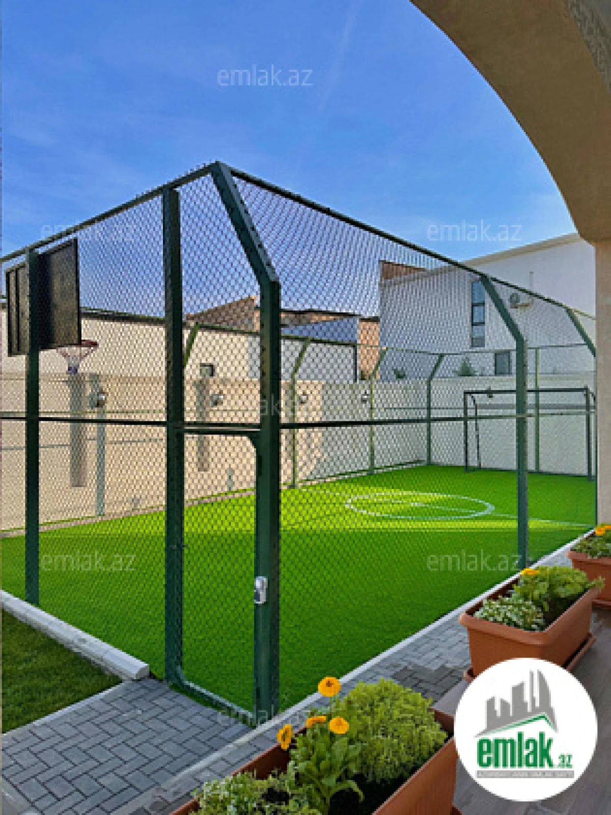 Satılır 6 otaqlı mənzil 460 m²