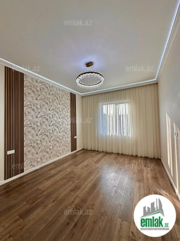 Satılır 6 otaqlı mənzil 460 m²