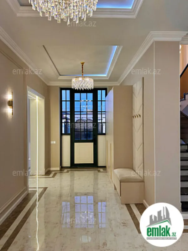 Satılır 6 otaqlı mənzil 460 m²