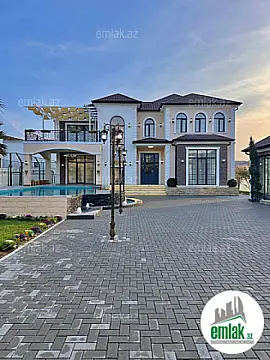 Satılır 6 otaqlı mənzil 460 m²