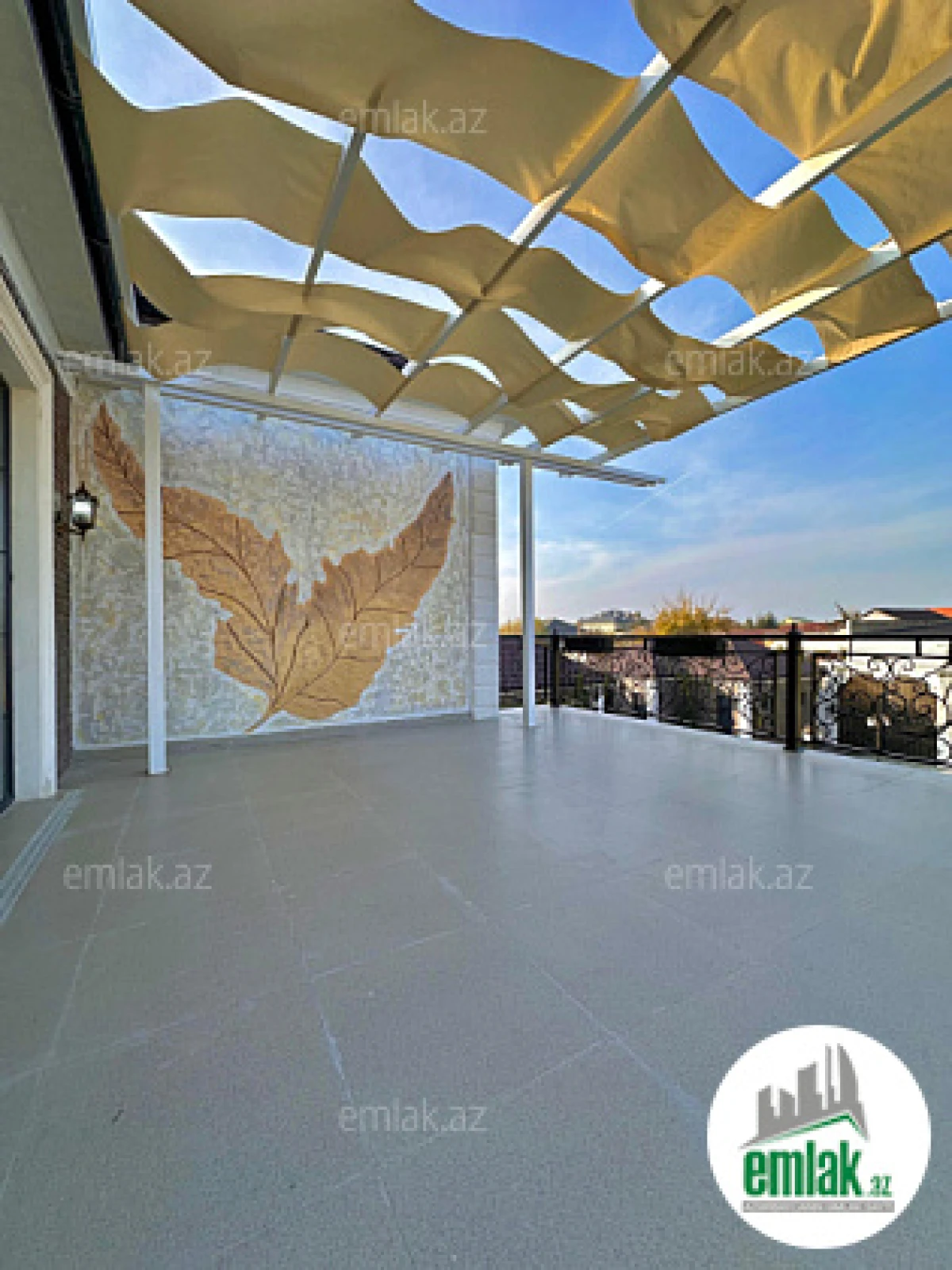 Satılır 6 otaqlı mənzil 460 m²