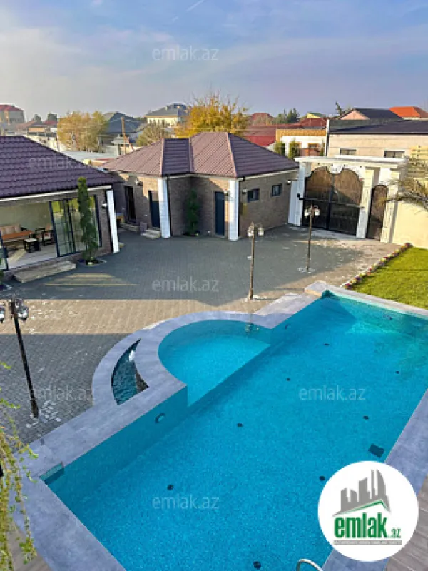 Satılır 6 otaqlı mənzil 460 m²
