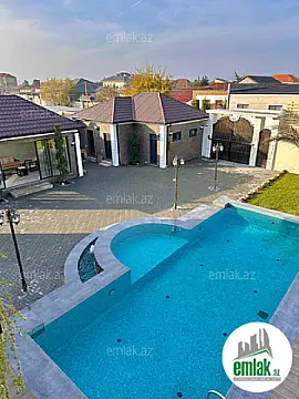Satılır 6 otaqlı mənzil 460 m²