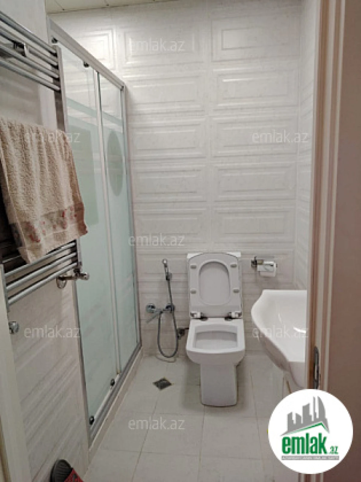 Satılır 5 otaqlı yeni tikili 160.5 m²