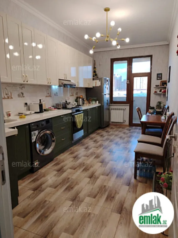 Satılır 5 otaqlı yeni tikili 160.5 m²