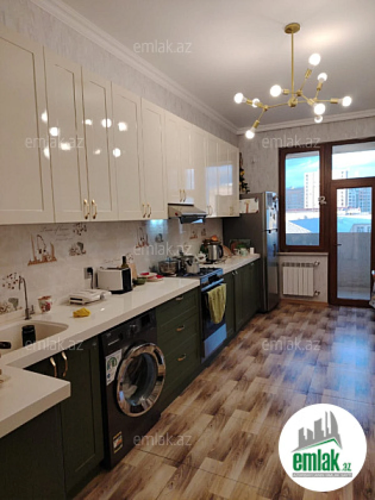 Satılır 5 otaqlı yeni tikili 160.5 m²