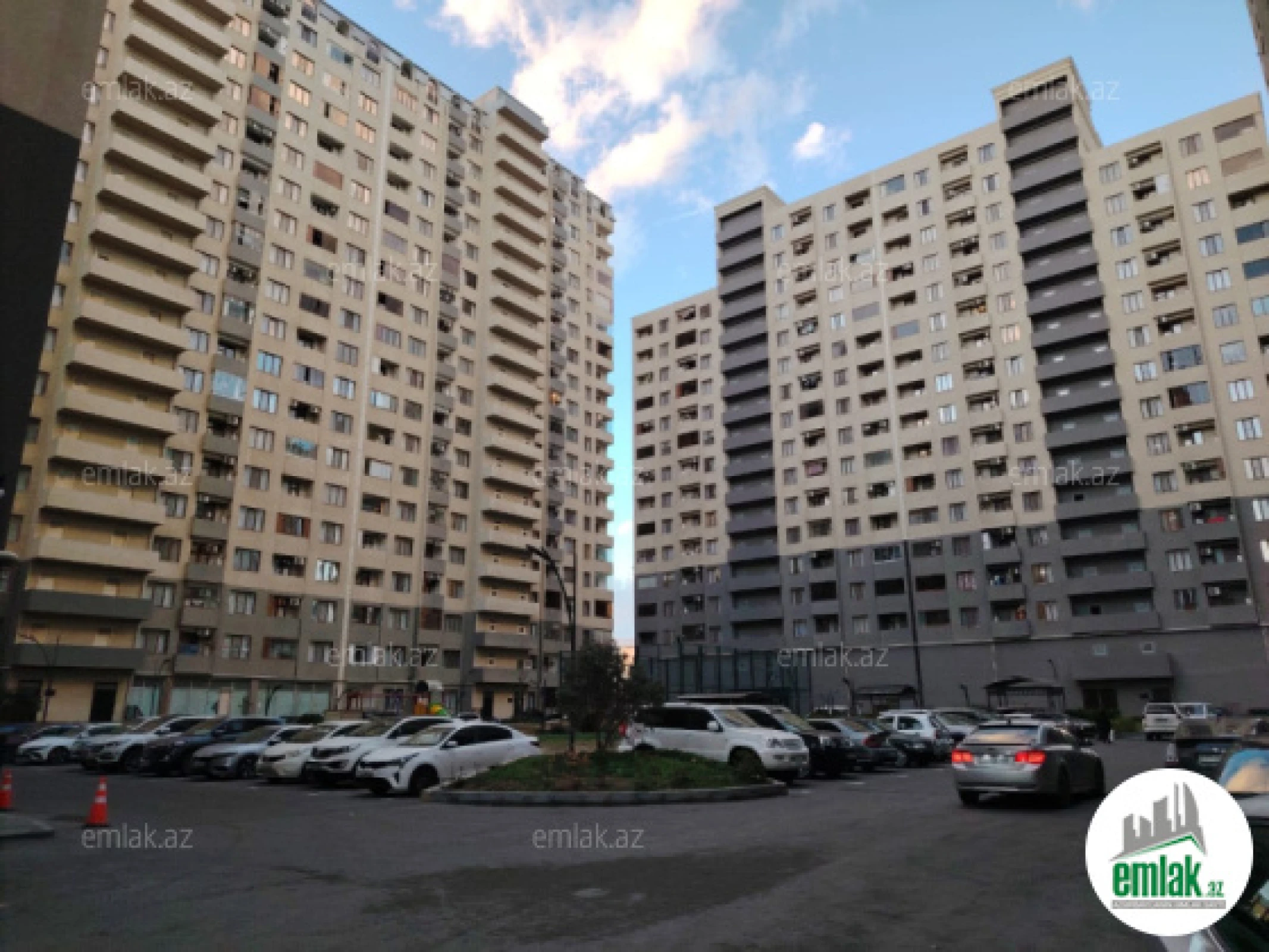 Satılır 5 otaqlı yeni tikili 160.5 m²