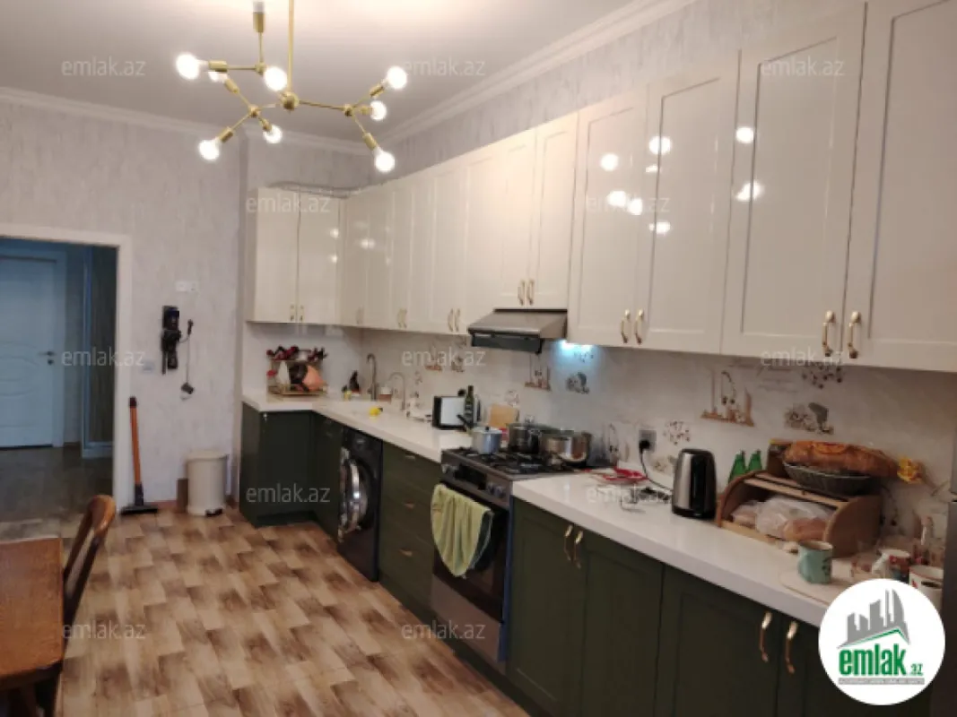 Satılır 5 otaqlı yeni tikili 160.5 m²