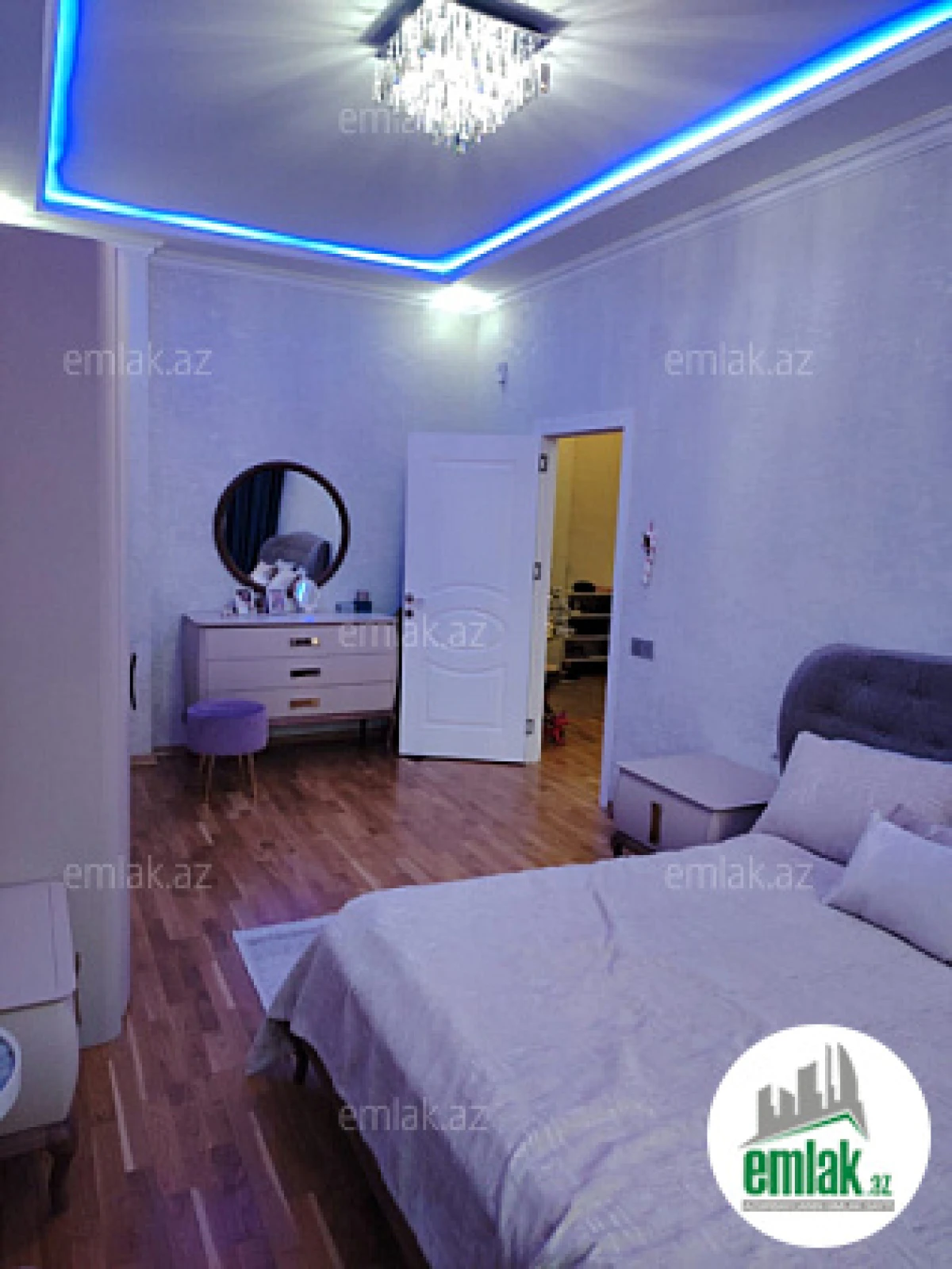 Satılır 5 otaqlı yeni tikili 160.5 m²