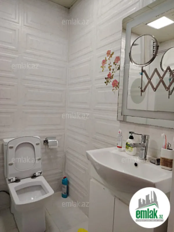 Satılır 5 otaqlı yeni tikili 160.5 m²