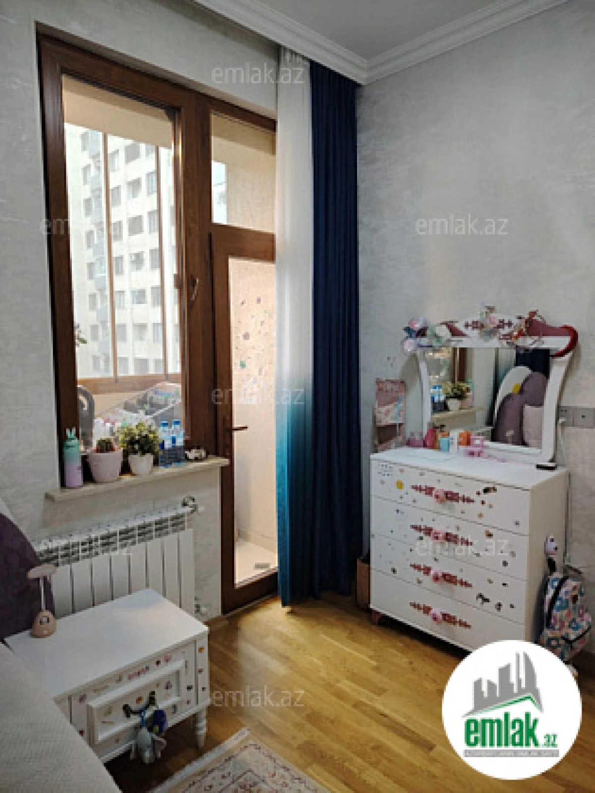 Satılır 5 otaqlı yeni tikili 160.5 m²