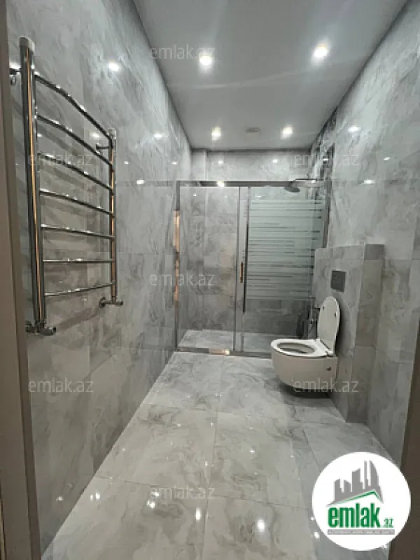 Satılır 2 otaqlı yeni tikili 114 m²