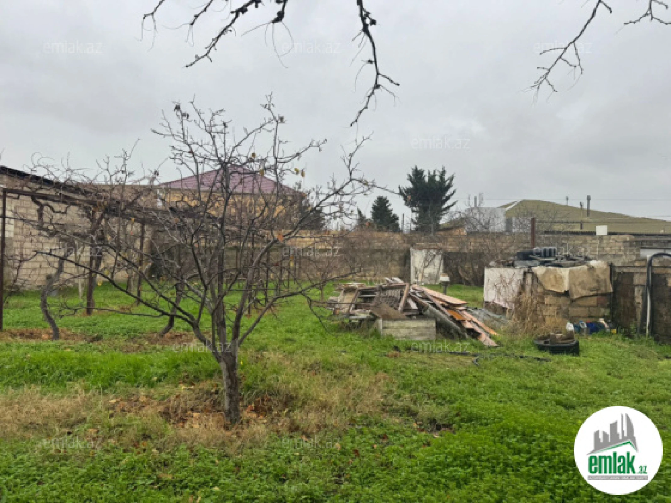 Satılır torpaq sahəsi 9 m²