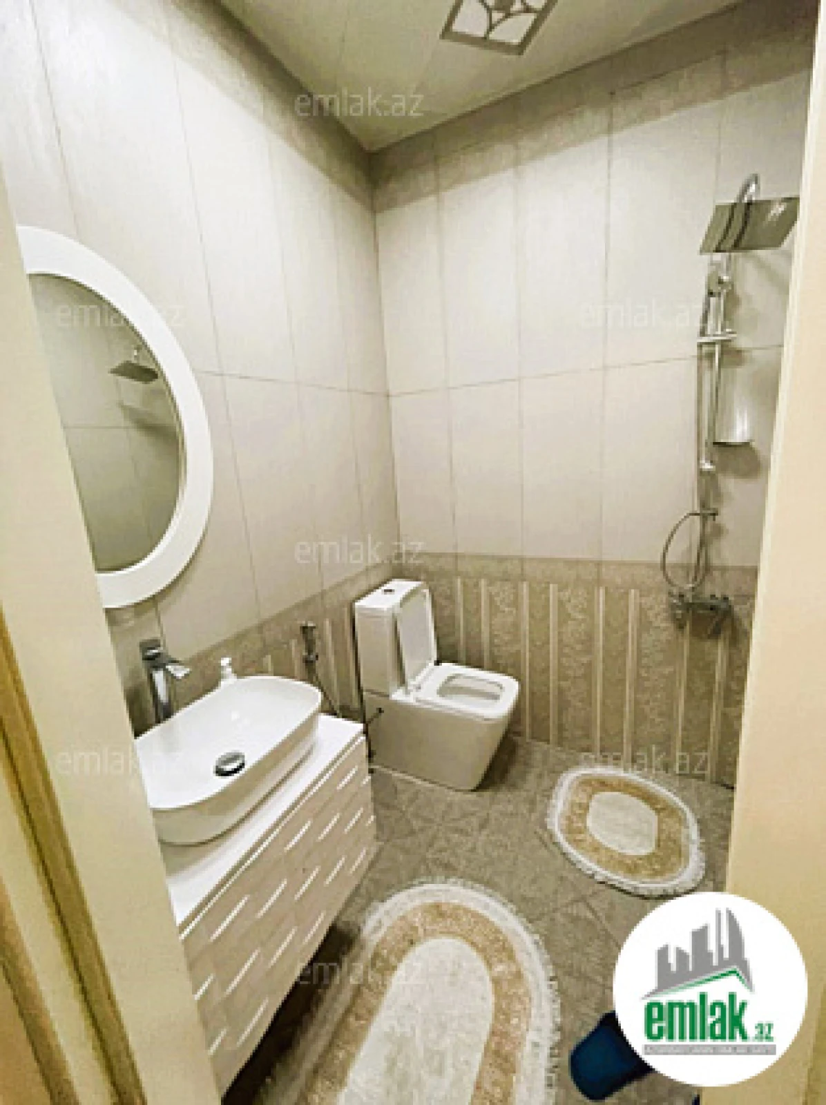 Satılır 3 otaqlı yeni tikili 110 m²