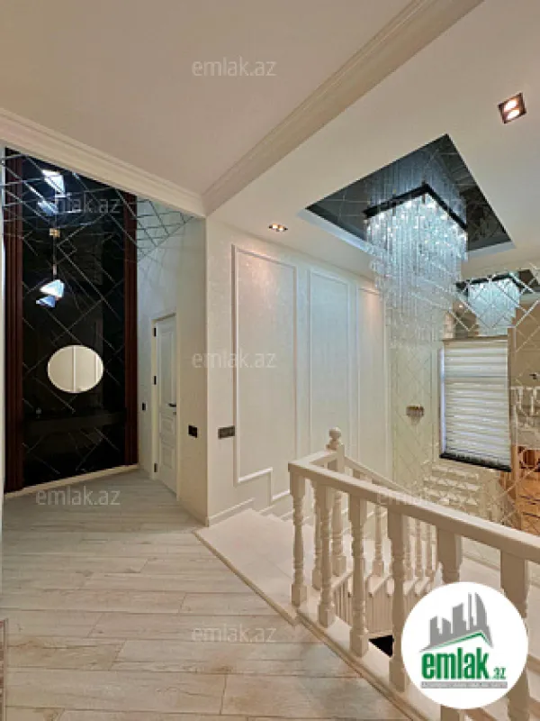 Satılır 6 otaqlı mənzil 360 m²