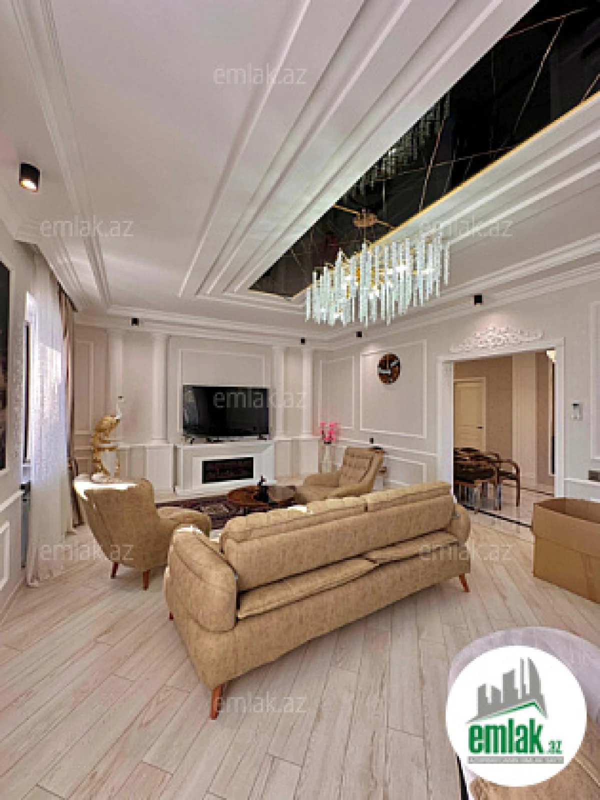 Satılır 6 otaqlı mənzil 360 m²