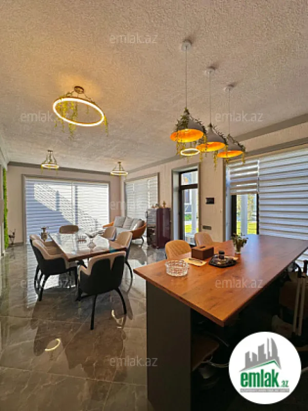 Satılır 6 otaqlı mənzil 360 m²