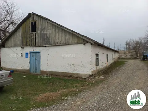 Satılır 2 otaqlı obyekt 260 m²