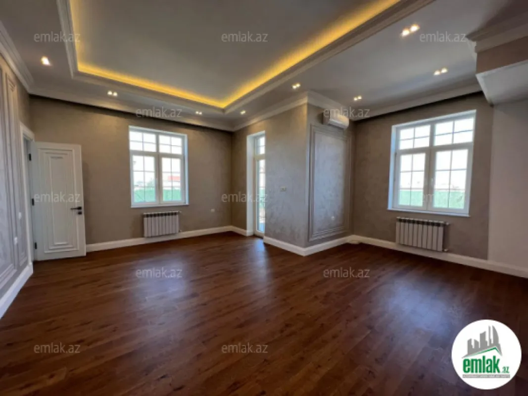 Satılır 6 otaqlı mənzil 450 m²