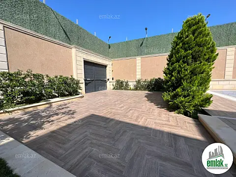 Satılır 6 otaqlı mənzil 450 m²