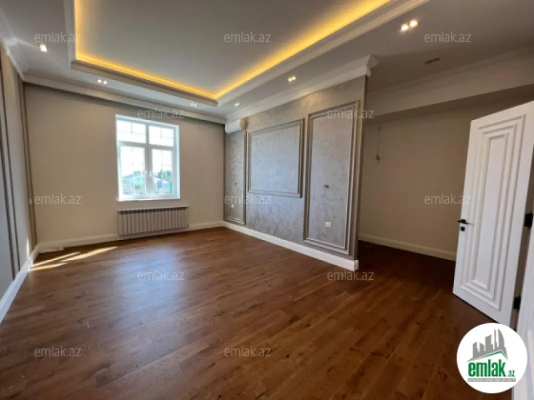 Satılır 6 otaqlı mənzil 450 m²