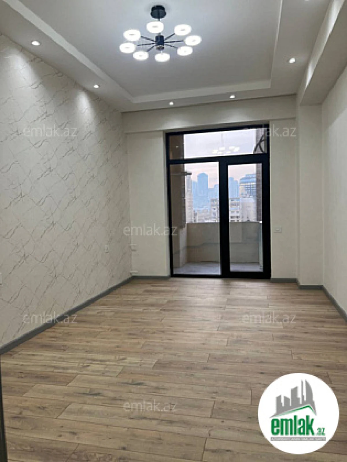 Satılır 2 otaqlı yeni tikili 87 m²