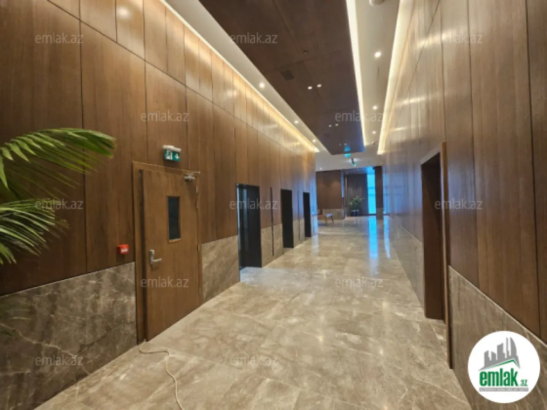 Satılır 3 otaqlı yeni tikili 173 m²