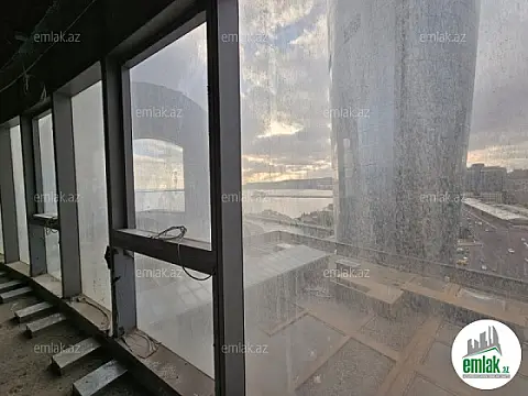 Satılır 3 otaqlı yeni tikili 173 m²