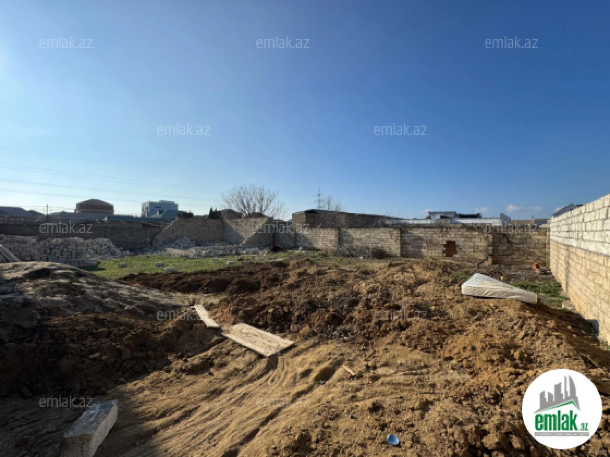 Satılır torpaq sahəsi 6 m²